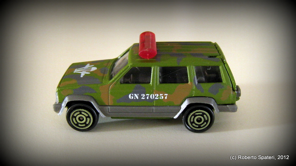 Majorette Jeep Cherokee (n.285-B)